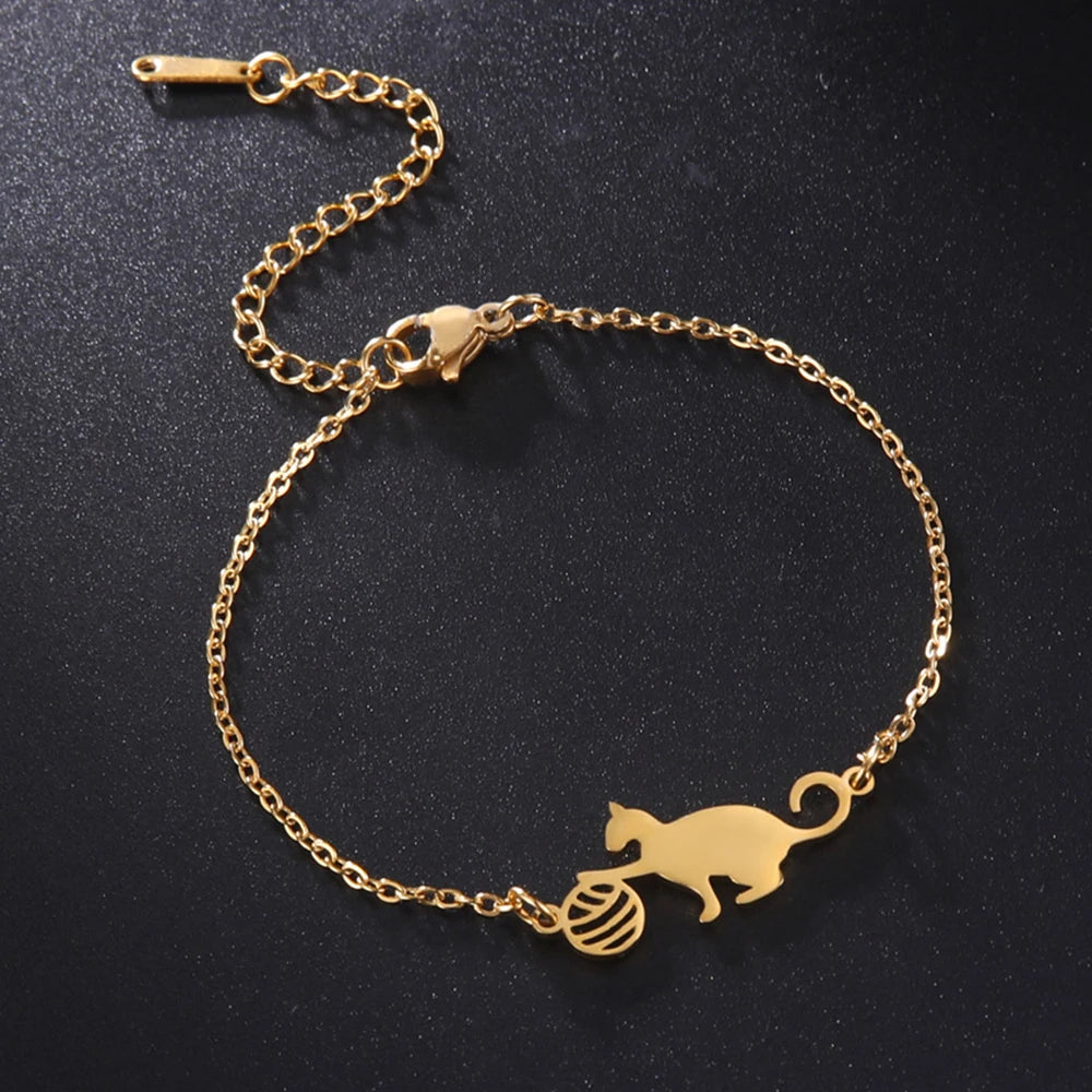 Cat Charms Bracelets for Women Stainless Steel Cute Animal Kitten with Yarn Balls Pendant Adjustable Link Chain Bangle Jewelry