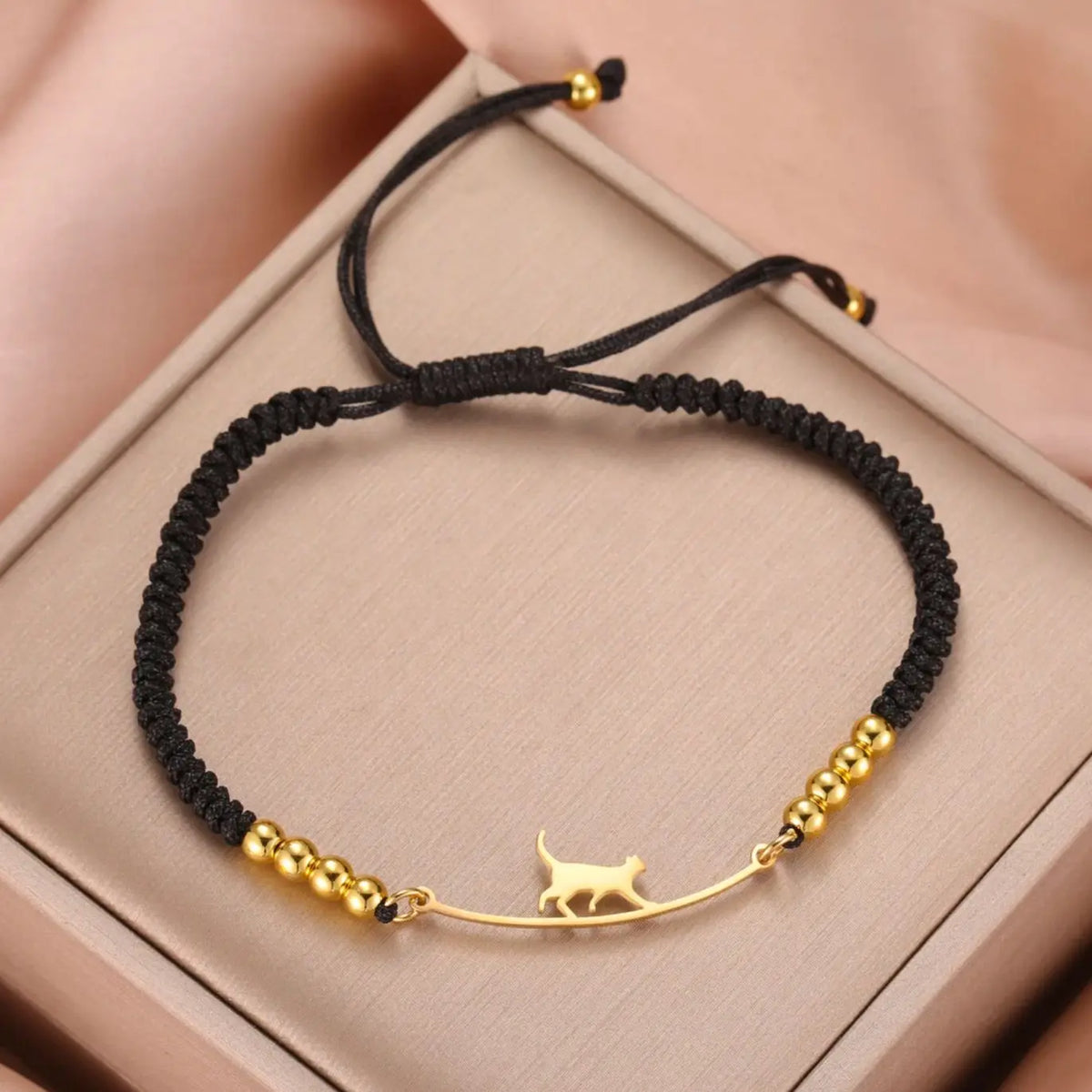 LIKGREAT Cat Pendant Bracelet for Women Men Animal Cat Dog Bear Paw Charm Adjustable Rope Chain Jewelry Party Gift Wholesale